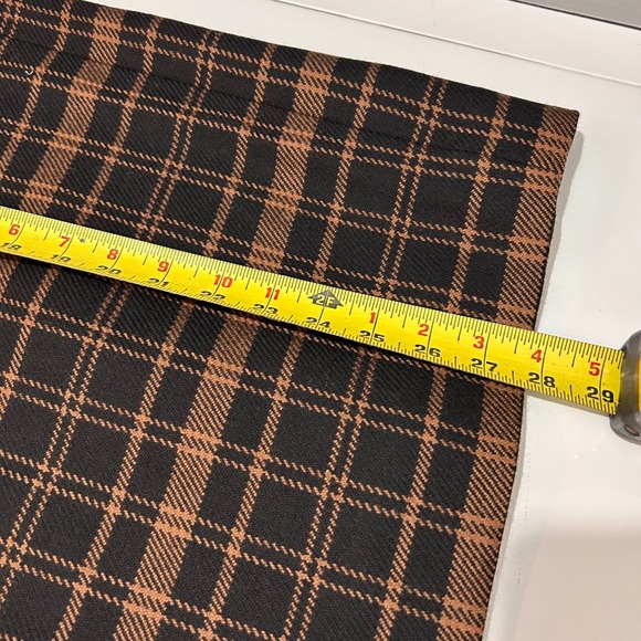 Vintage Carlisle Plaid 100% Wool Midi Skirt Size 8 Preppy Old Money Heritage - Picture 8 of 8